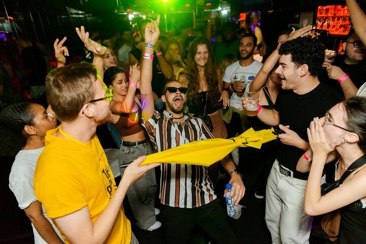 Silvester Pub Crawl 2026/27 in Lissabon